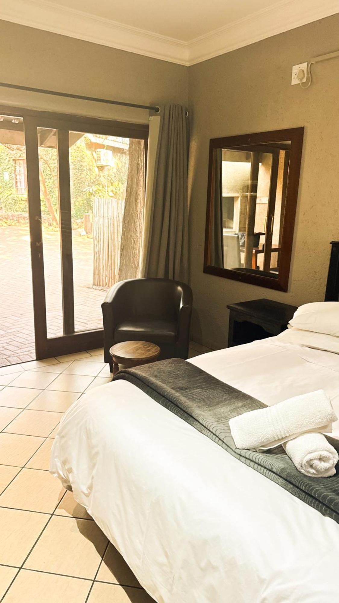 Paradise Creek Lodge Malalane Exterior photo